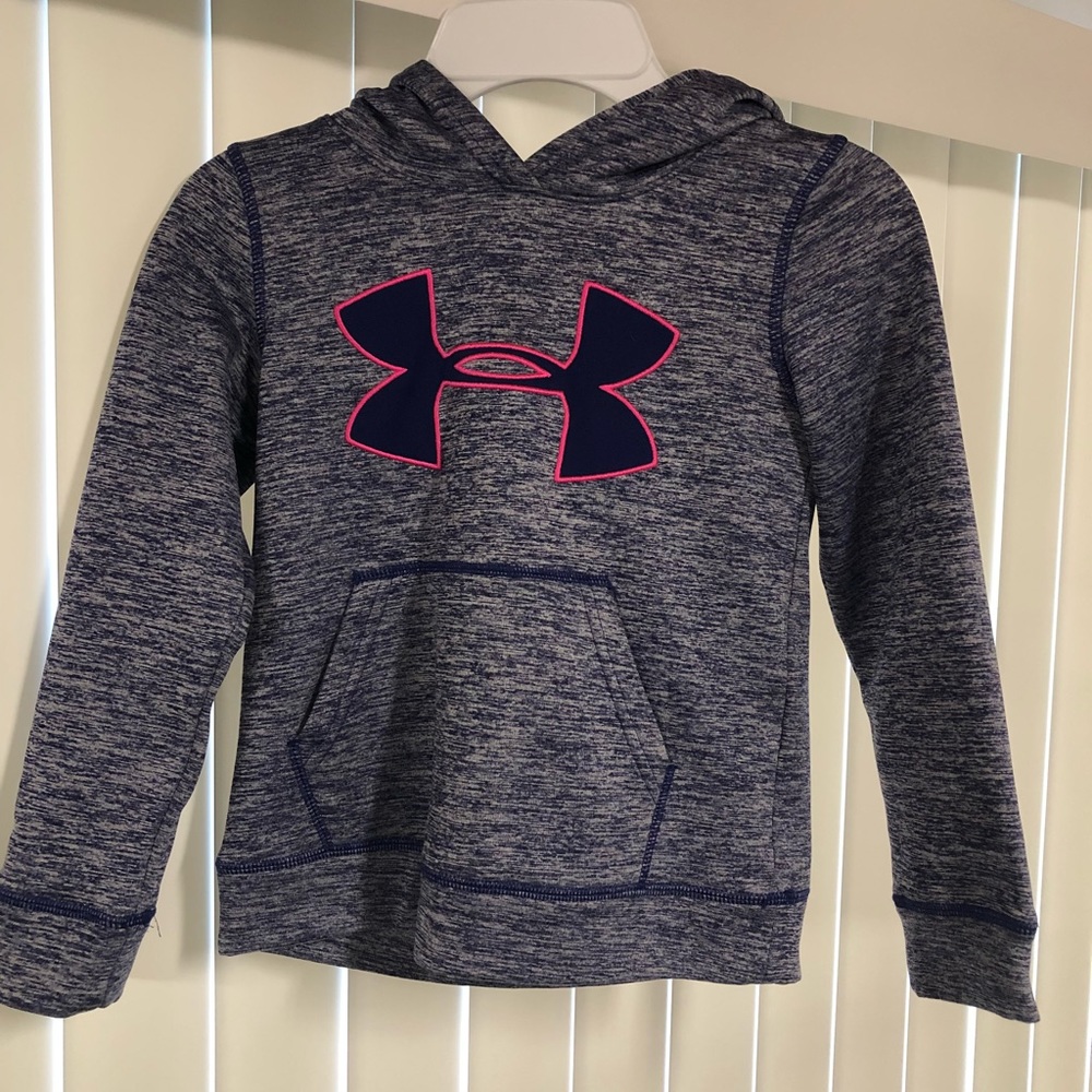Youth XS Under Amour hoodie